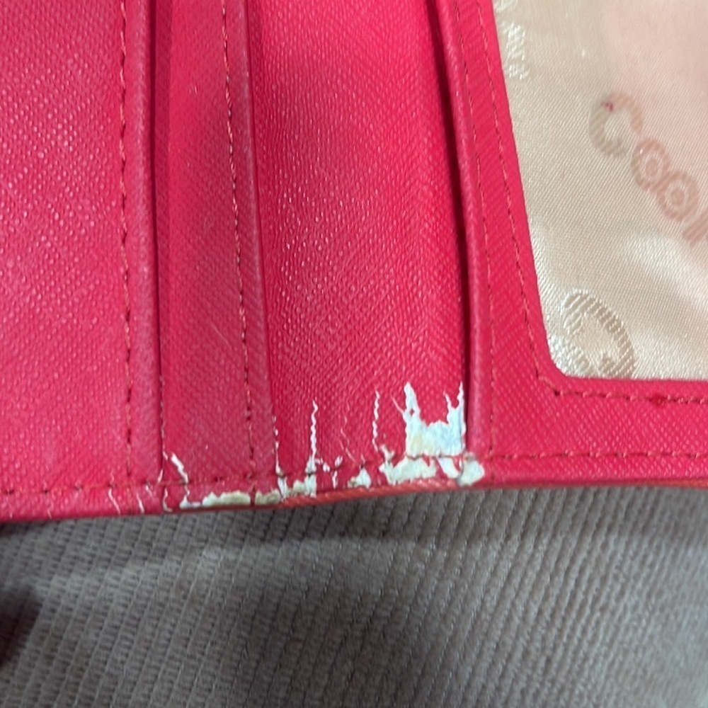 Wallet - Picture 8 of 11